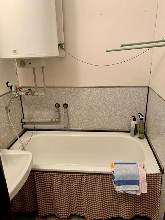 Cely Byt Zelnava Apartamento Exterior foto